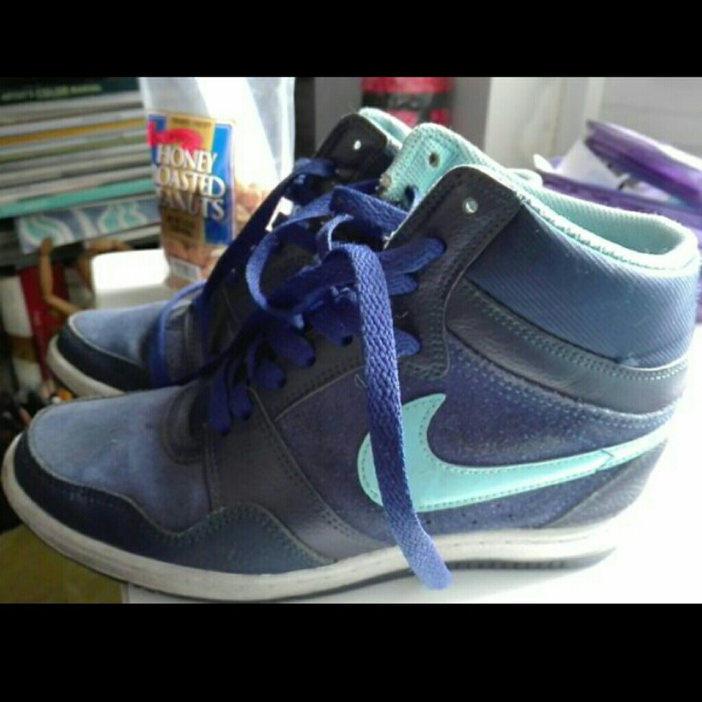 Nike force high heel